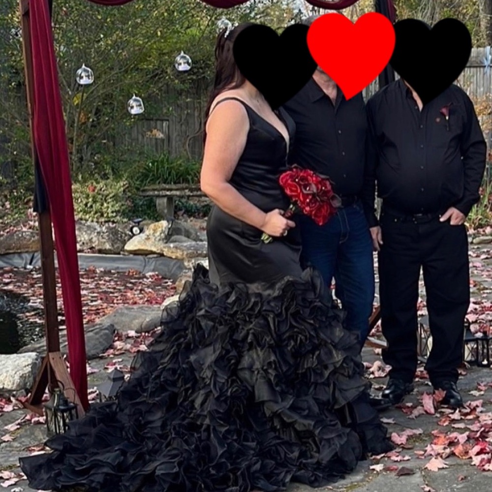 Lucci Lu Bridal Gown
